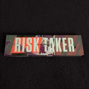 MAC Risk Taker Palette